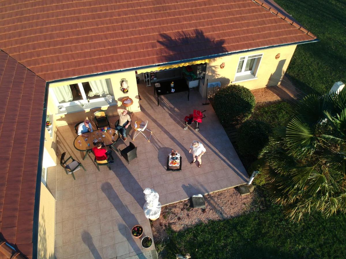 Alaguyauder La Chambre Chatillon-sur-Broue Exterior photo